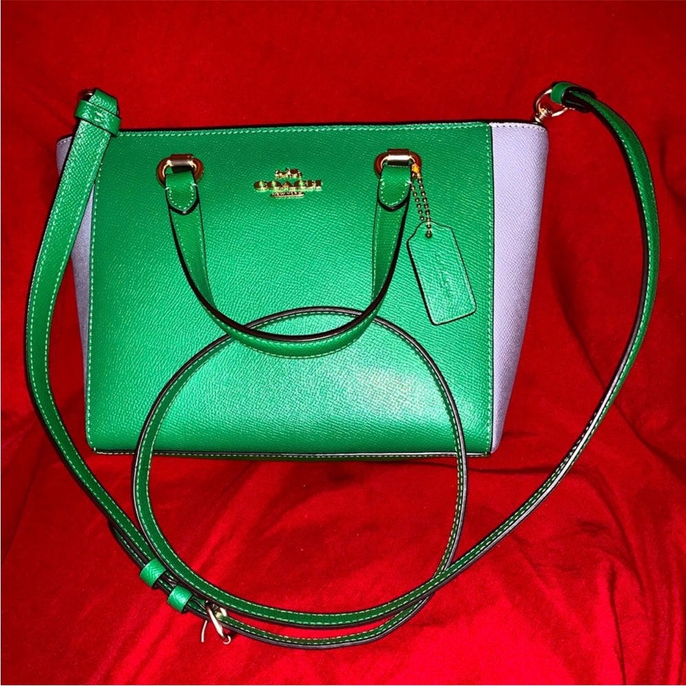 Coach Bagg New Bever been used